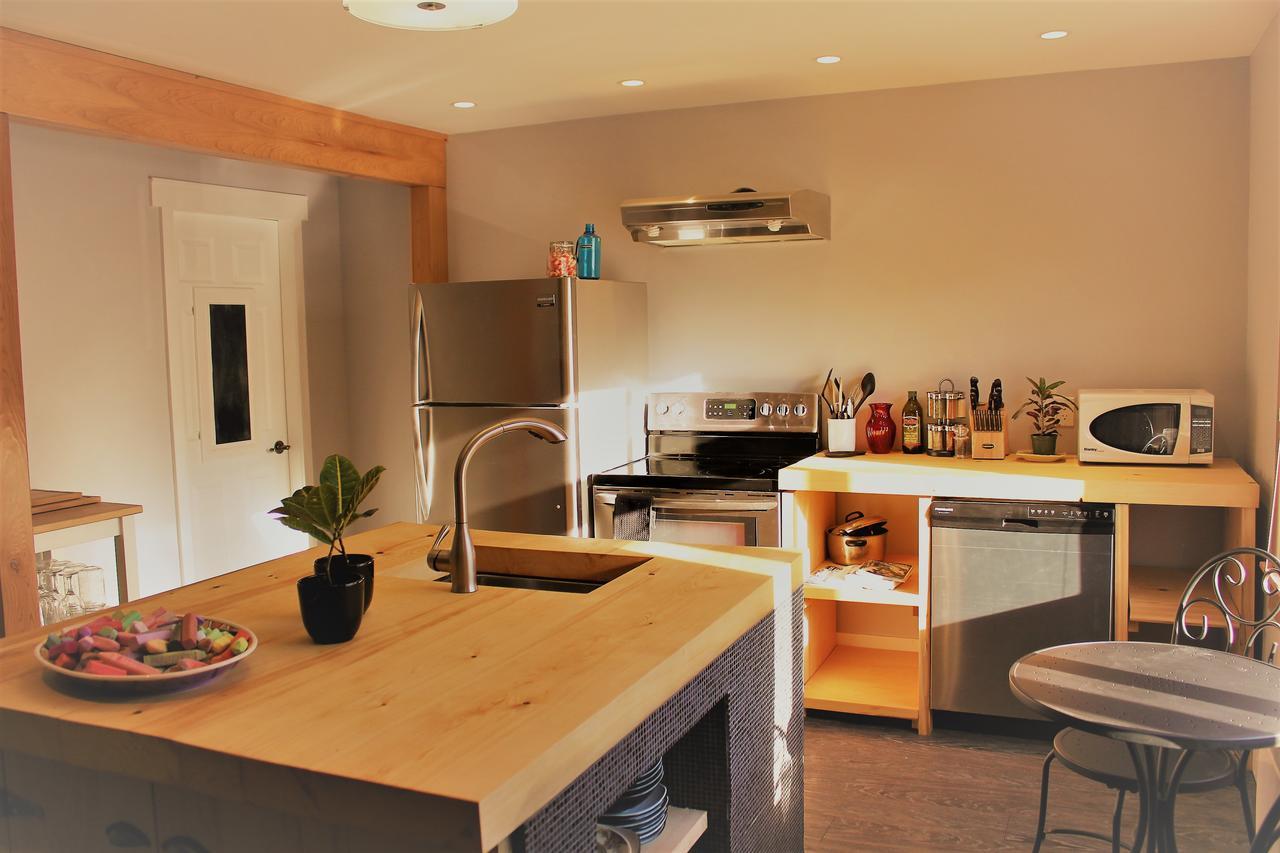 Huckleberry Cottage 프린스루퍼트 외부 사진